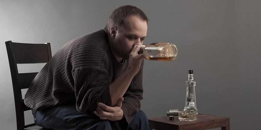 A man who drinks alcohol, how to stop