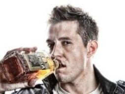 Man who drinks alcohol how to quit for free